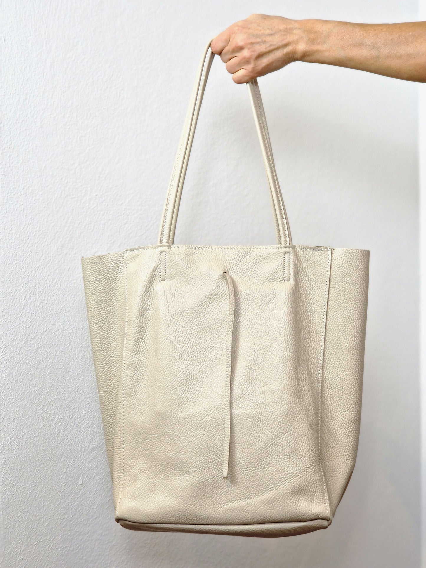 Tasche Taupeylyk