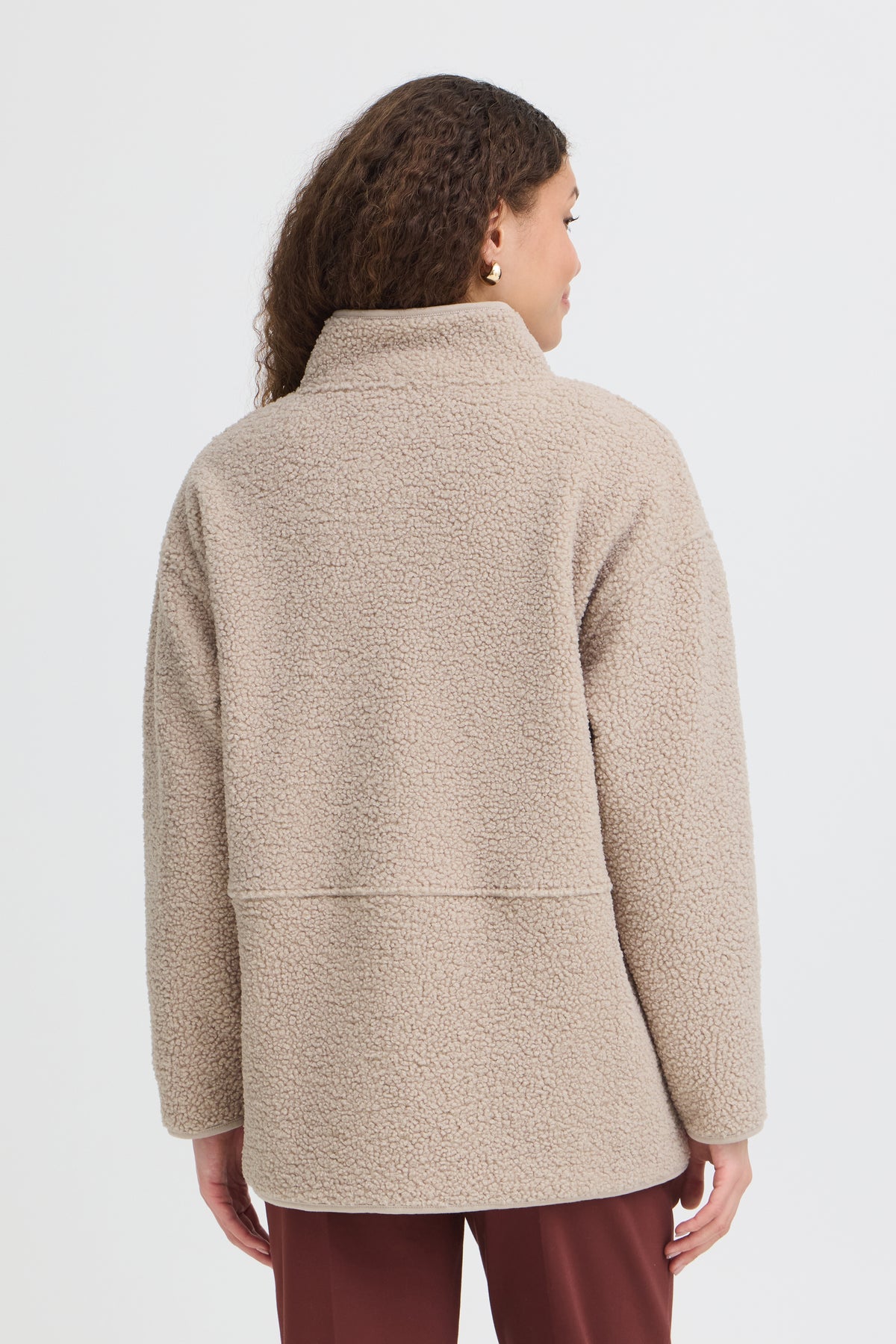 Jacke Gwynne