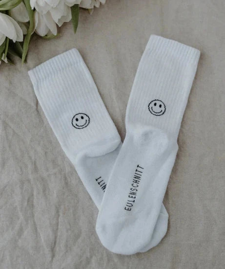 Eulenschnitt - Socken weiß mit Smiley
